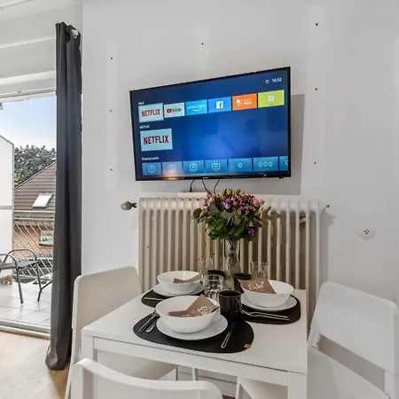 Modern - Wlan - Smart-tv - Kitchen - For Workers Osnabrück